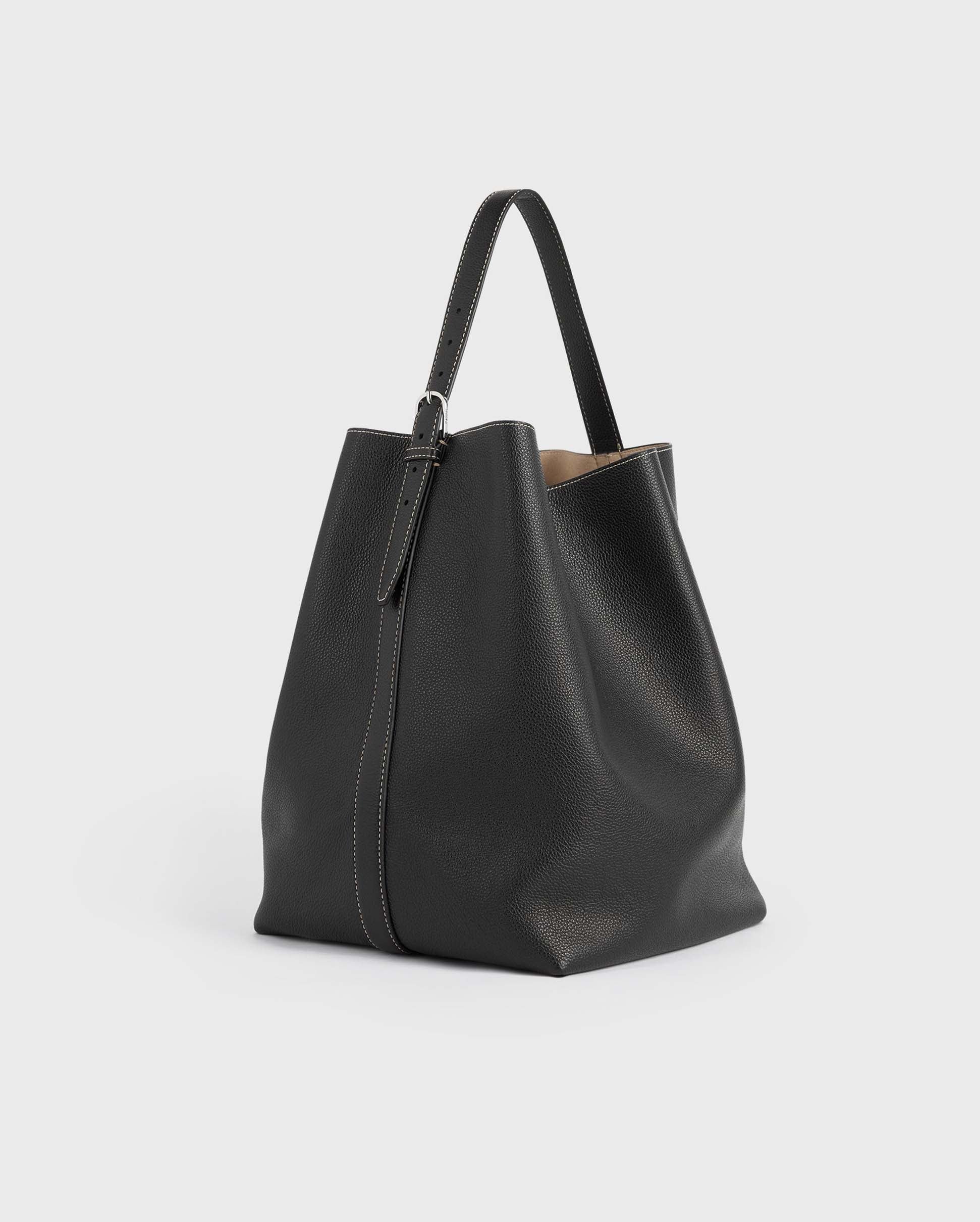 BELTED GRAINED LEATHER TOTE / BLACK - Image 4
