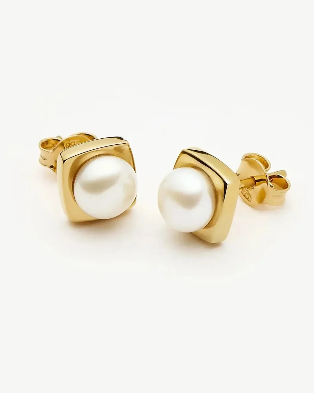 BUTTON PEARL SQUARE STUD EARRINGS / GOLD - Image 4