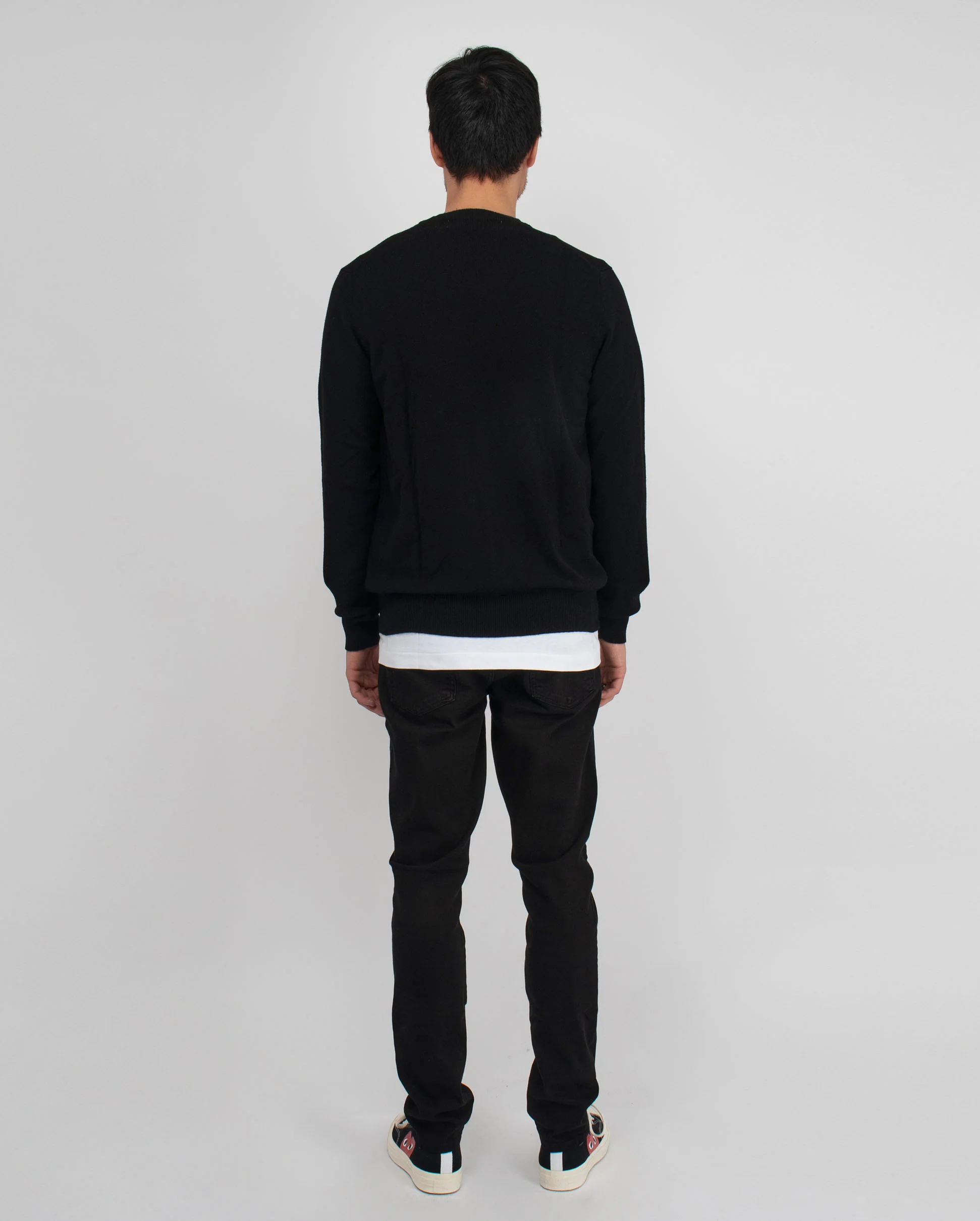 N074 DOUBLE RED HEART V-NECK SWEATER / BLACK - Image 5