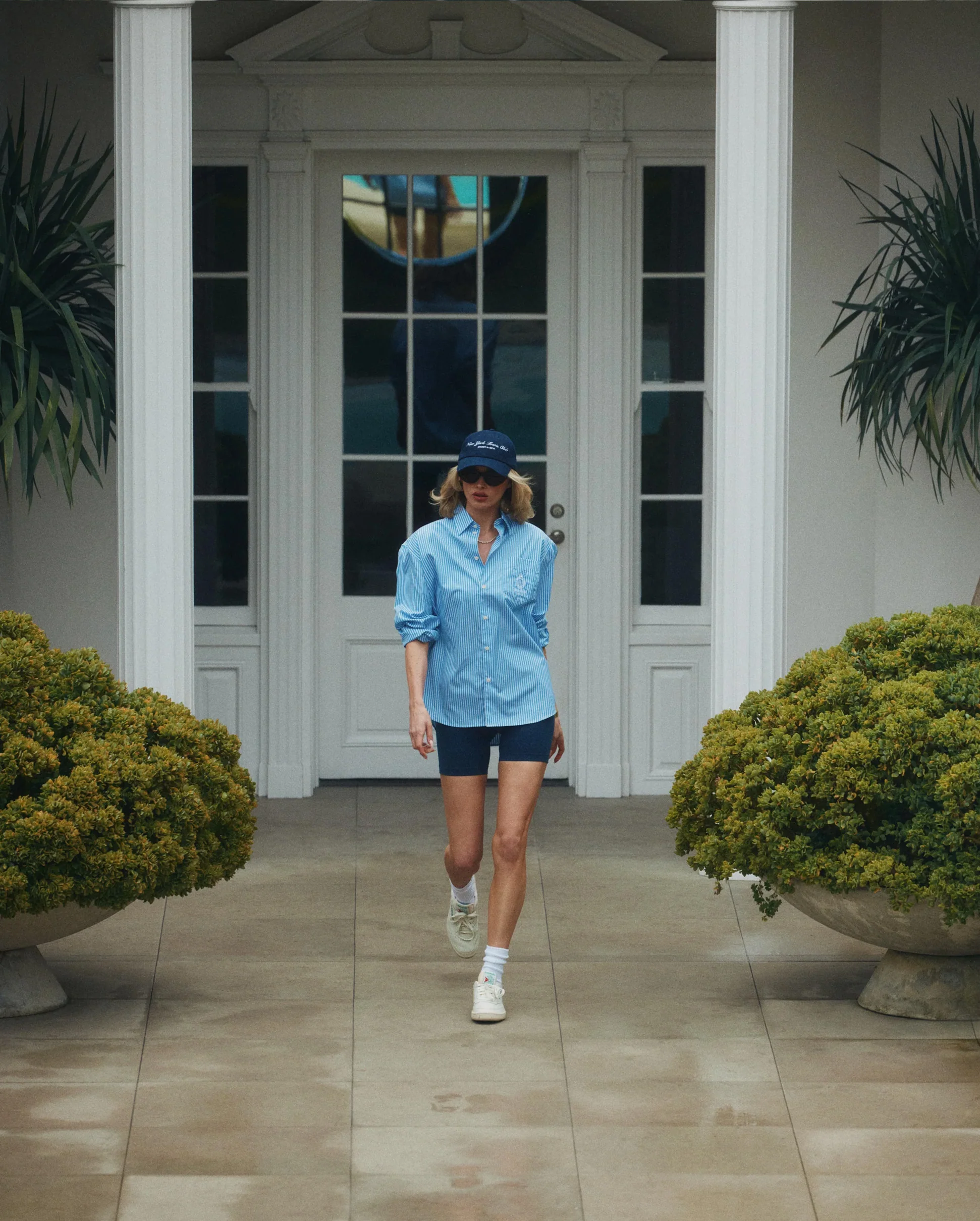 CROWN TENNIS OVERSIZED SHIRT / LIGHT BLUE STRIPED - Image 3