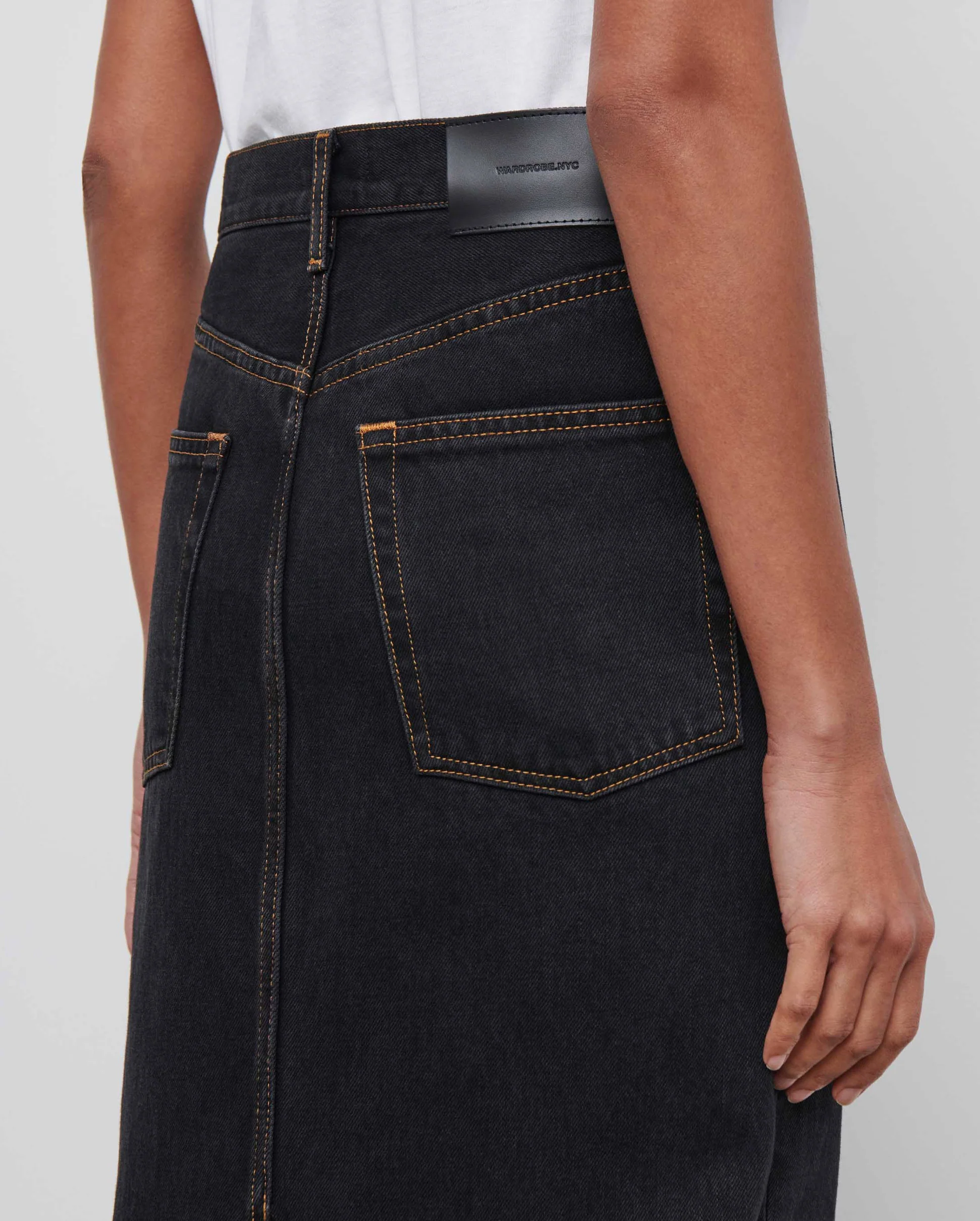 DENIM COLUMN SKIRT / BLACK - Image 7