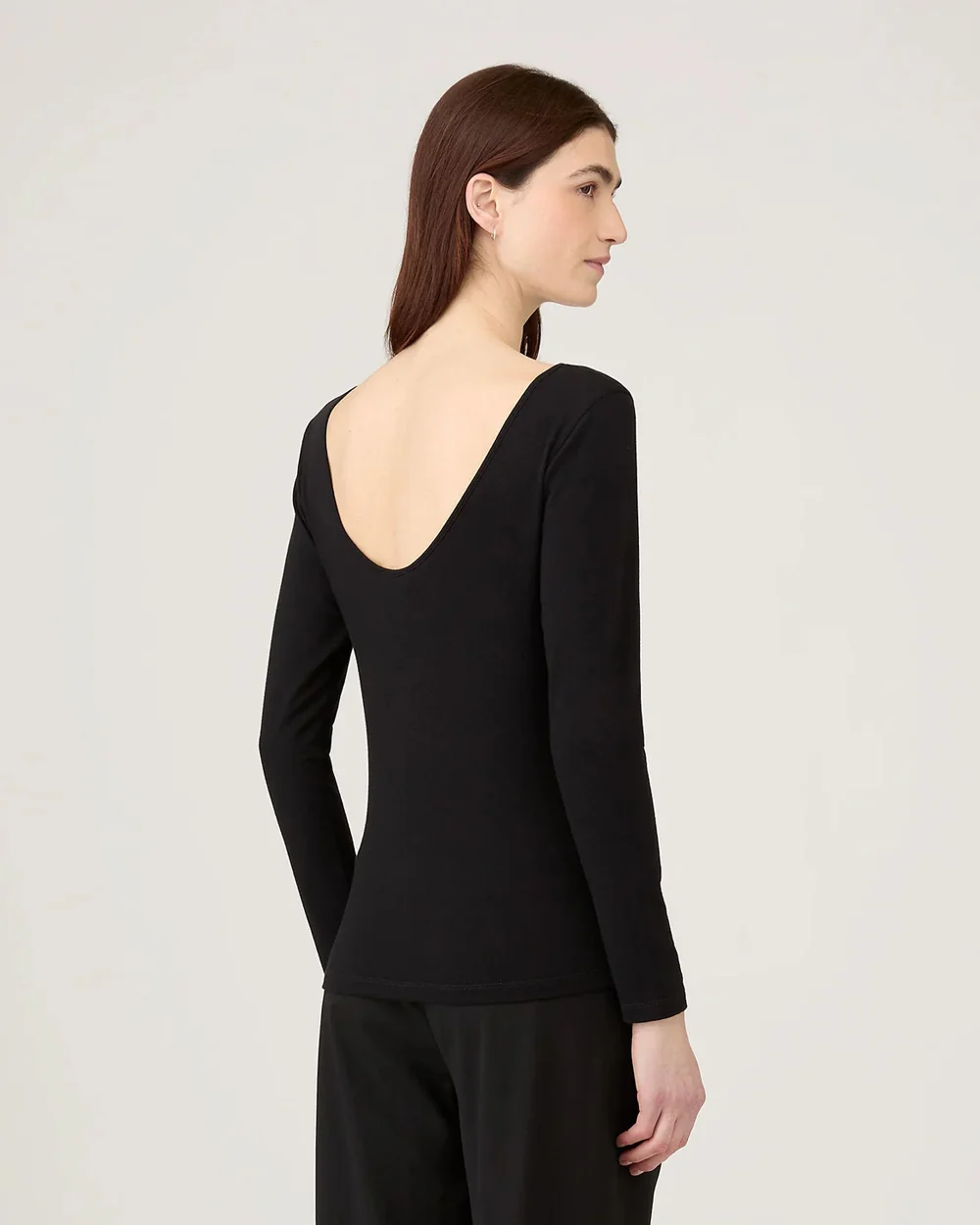 SCOOP BACK TOP / BLACK - Image 3