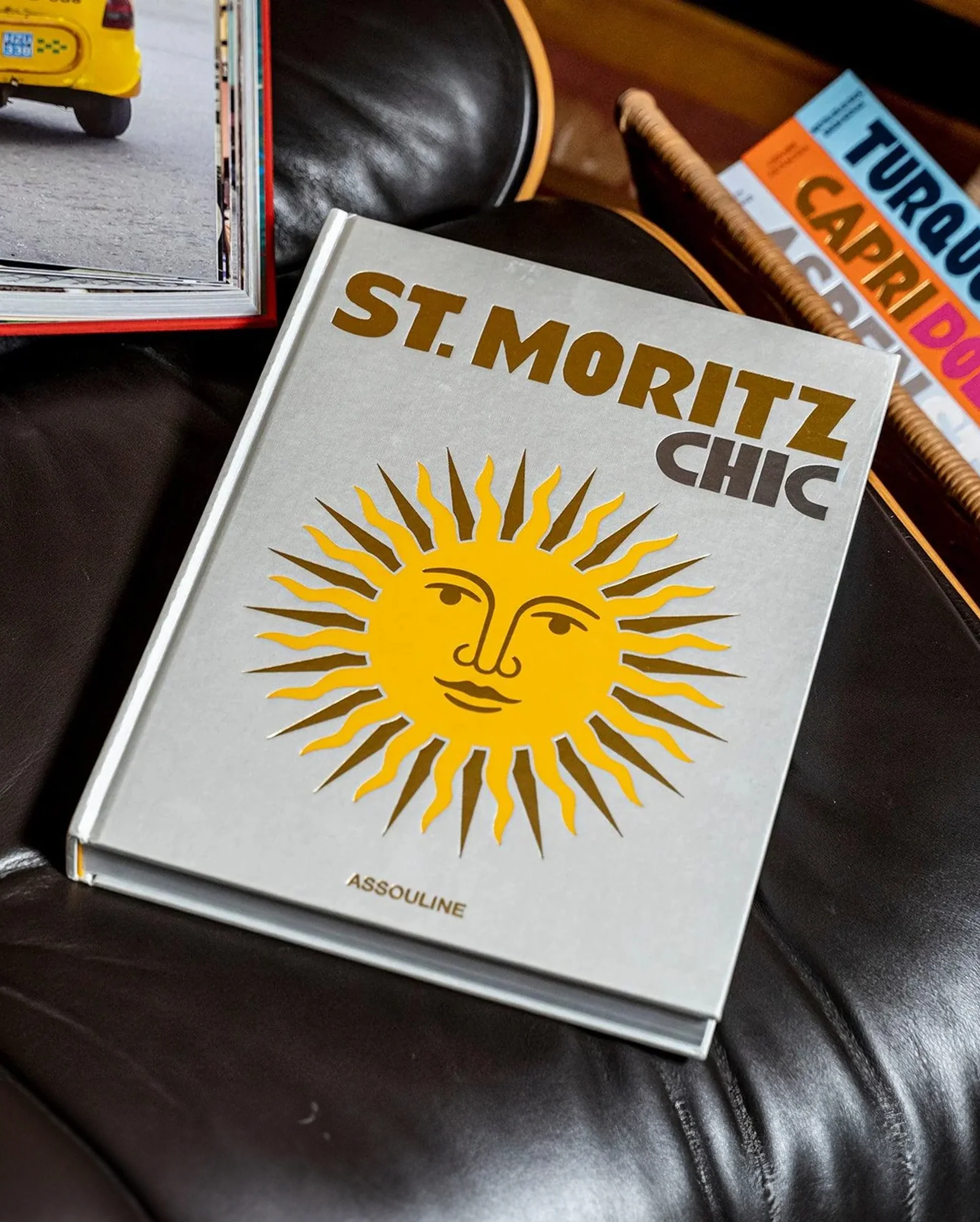 ST. MORITZ CHIC - Image 7